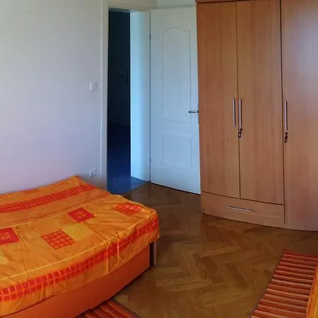 Apartment Kanjski *